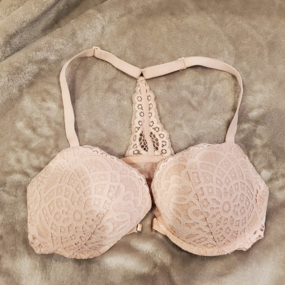 Baby Pink Lacy Push Up Bra